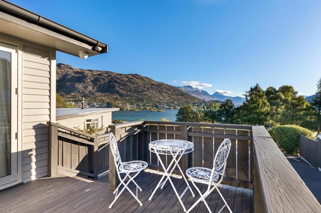 And Mountain View Living